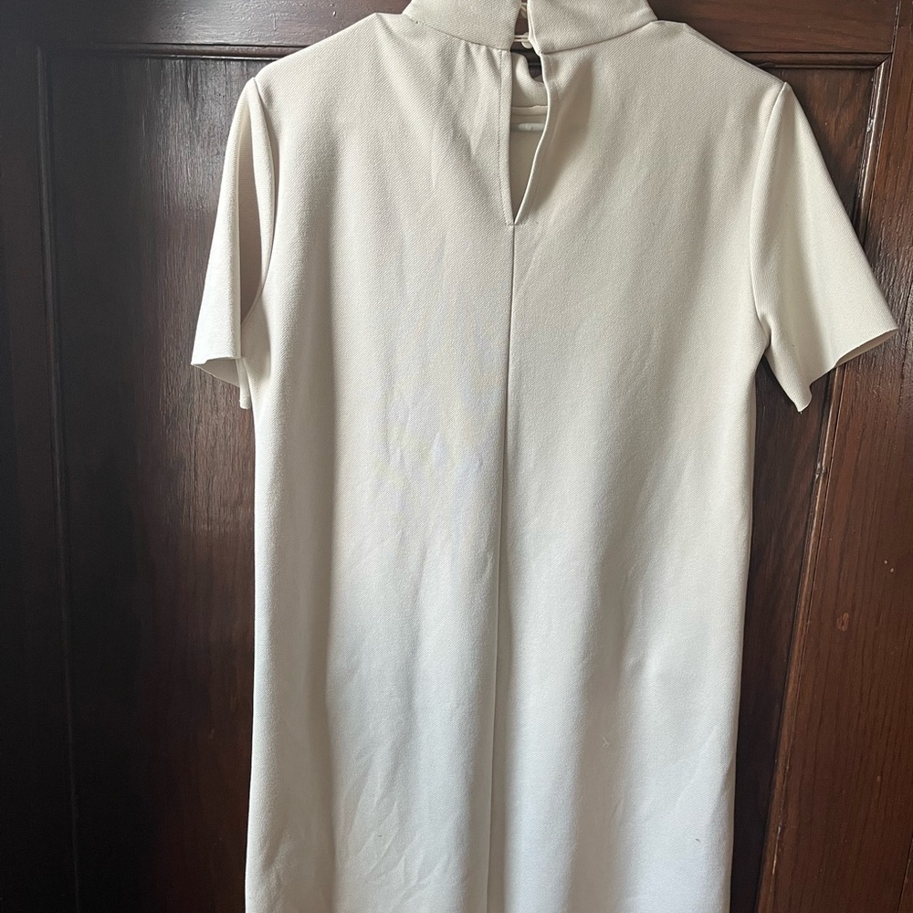 Cream Shift Dress - Picture 2 of 8